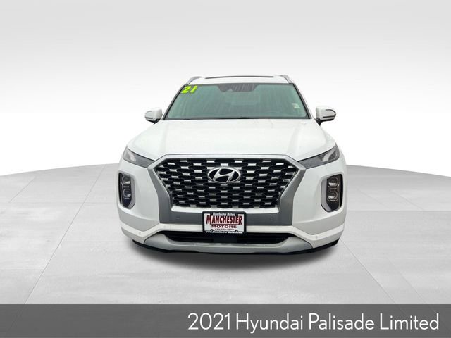 Used 2021 Hyundai Palisade Limited w/ Winter Package image 3