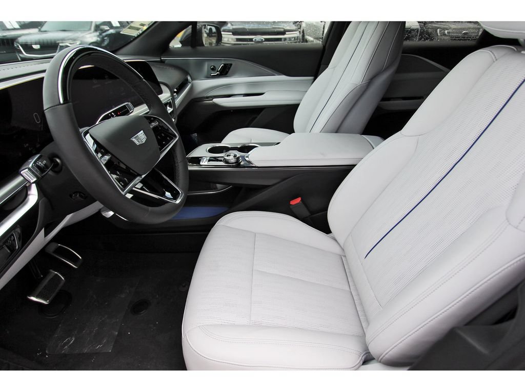 New 2027 Cadillac Lyriq Luxury AWD/4WD image 6