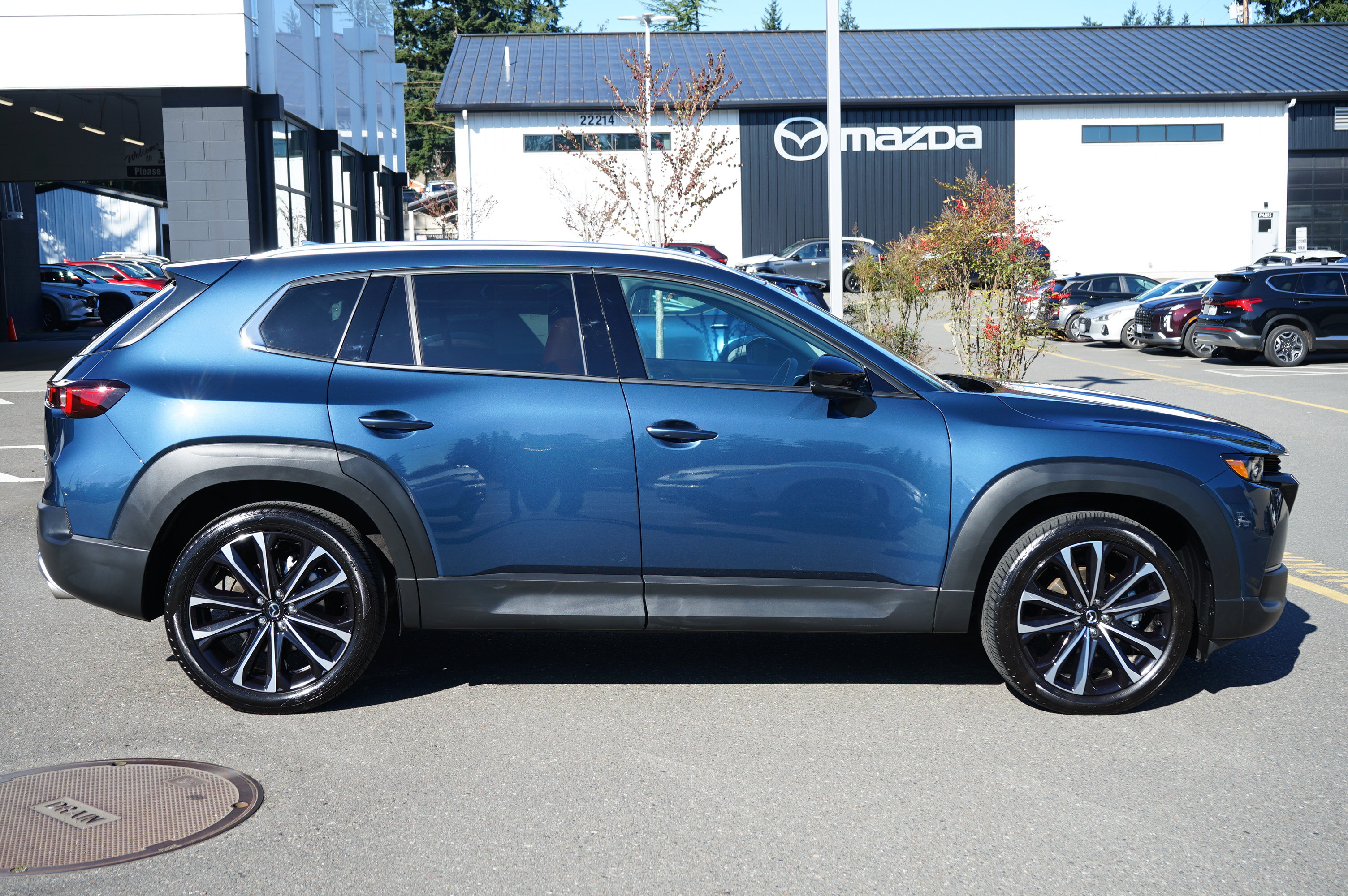 Certified 2025 MAZDA CX-50 2.5 Turbo w/ Weather Package image 2