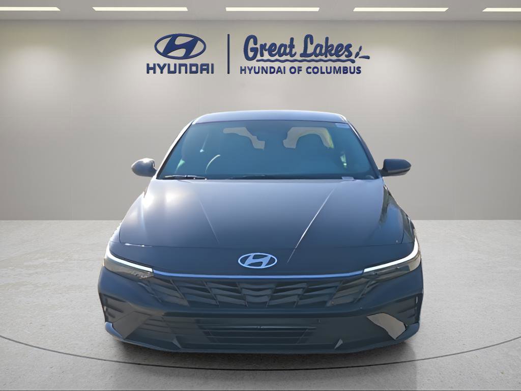 New 2026 Hyundai Elantra SE w/ Cargo Package