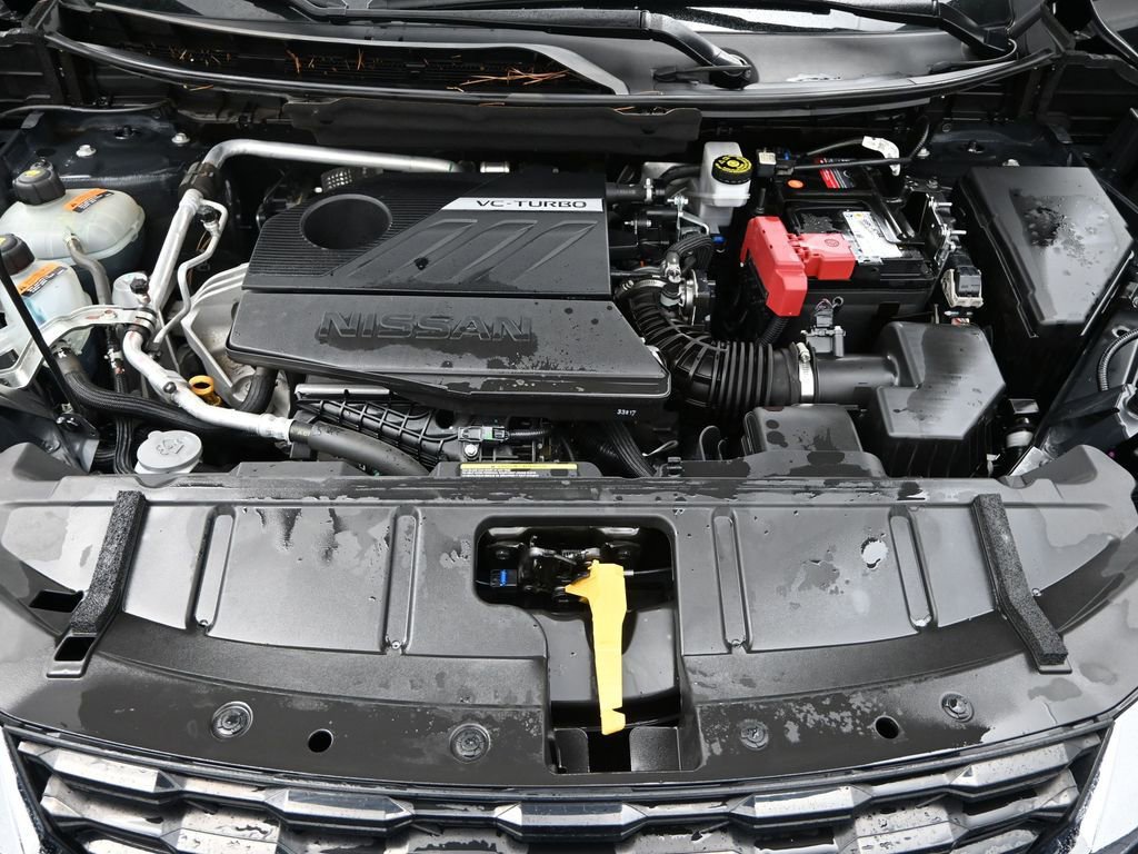 Used 2023 Nissan Rogue SV image 22