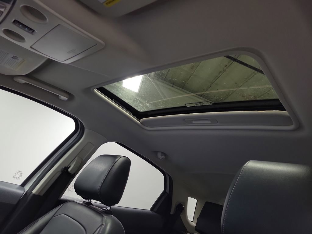 Used 2018 Ford EcoSport Titanium FWD image 15