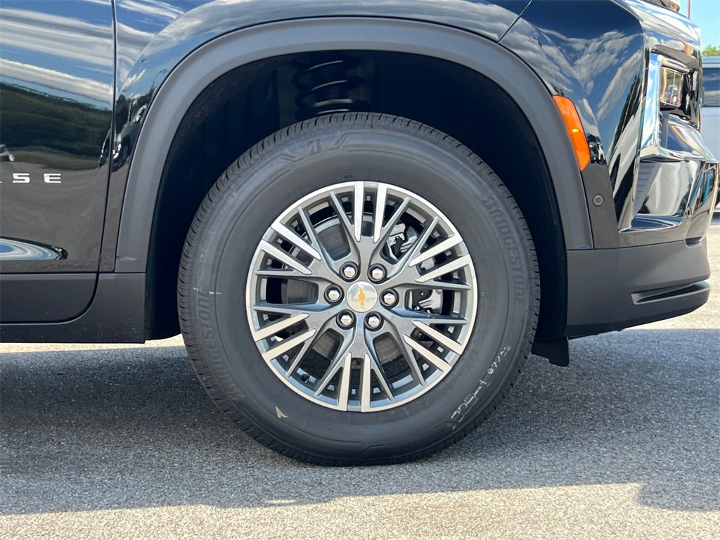 New 2026 Chevrolet Traverse LT w/ Enhanced Driving Package image 6