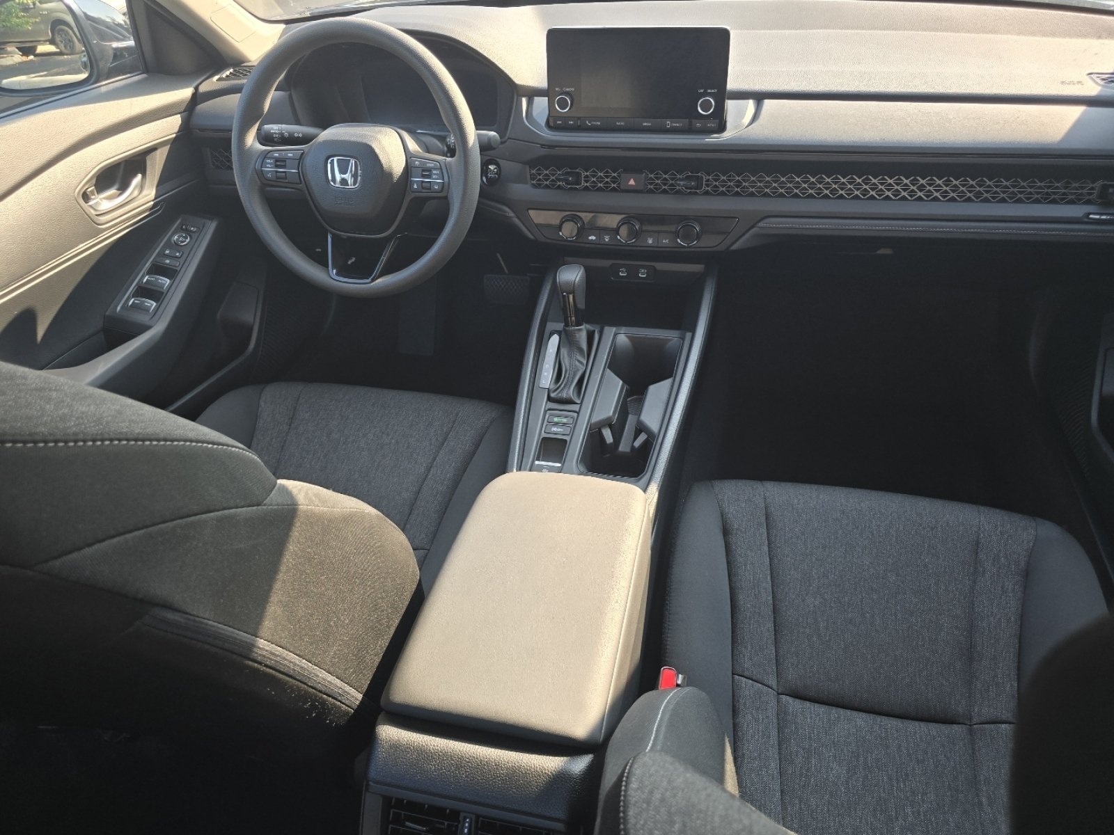 Used 2025 Honda Accord LX image 20