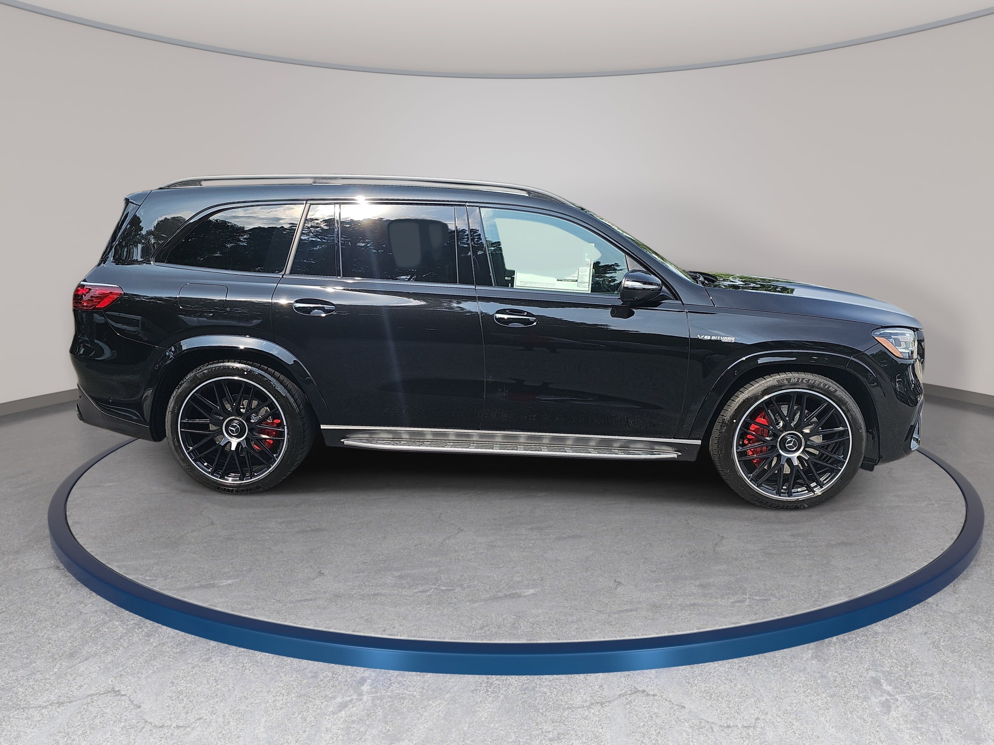 New 2026 Mercedes-Benz GLS 63 AMG 4MATIC image 4