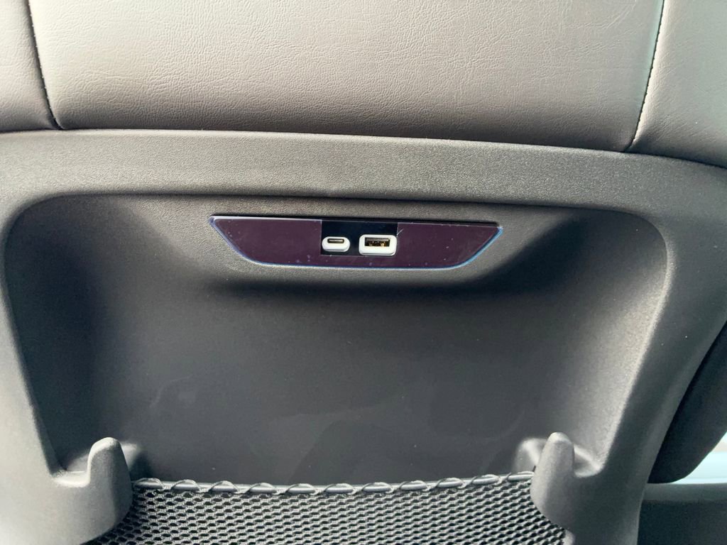 New 2026 Chrysler Pacifica Select w/ S Appearance Package image 21