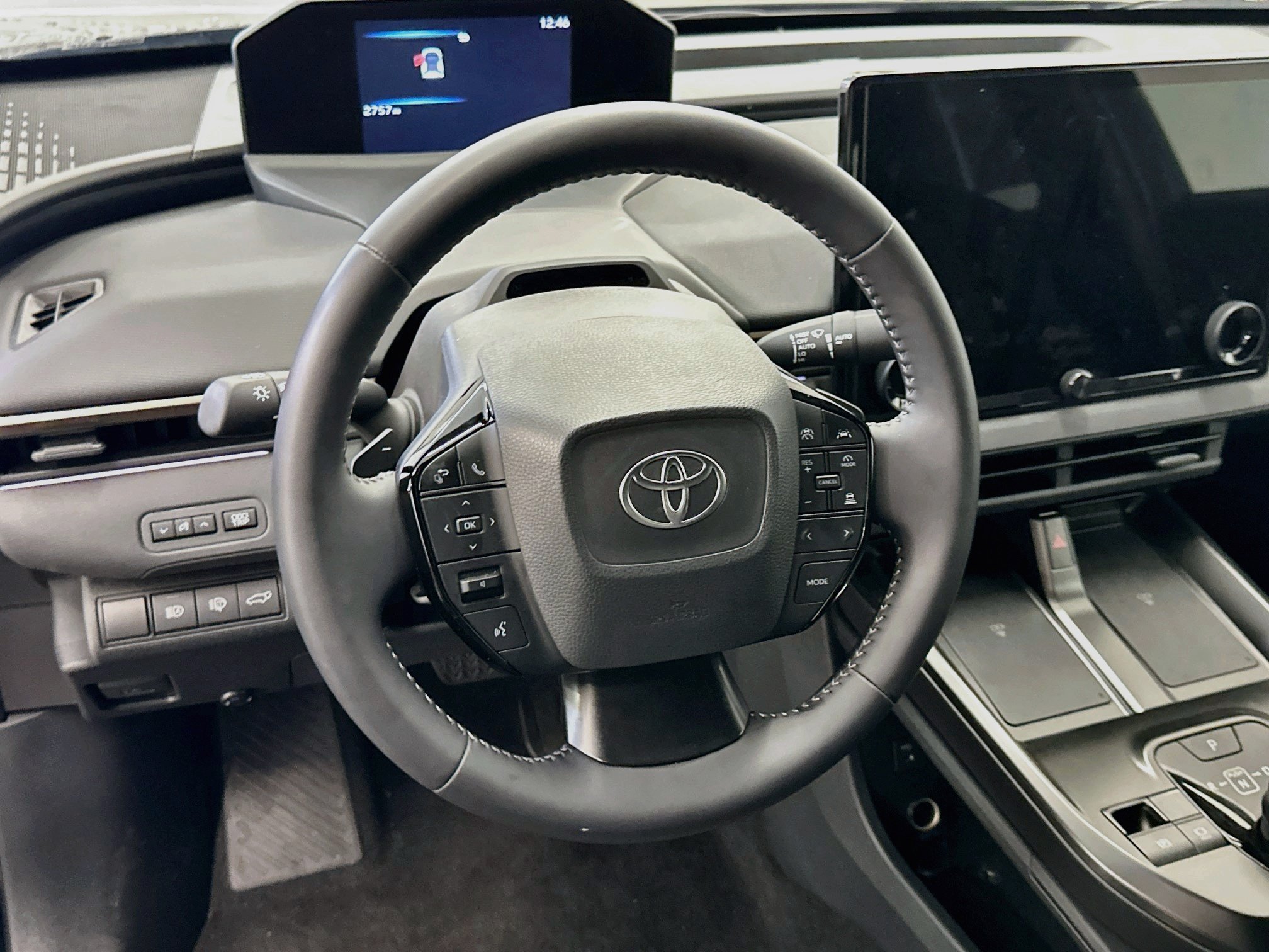 Used 2026 Toyota bZ AWD/4WD image 18