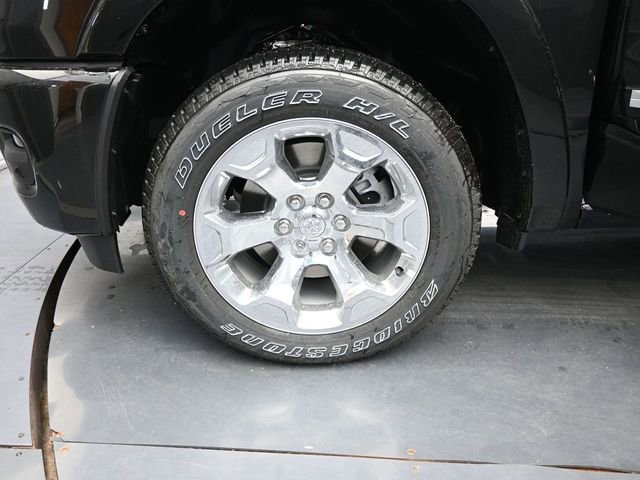 New 2026 RAM 1500 4x4 Crew Cab image 36