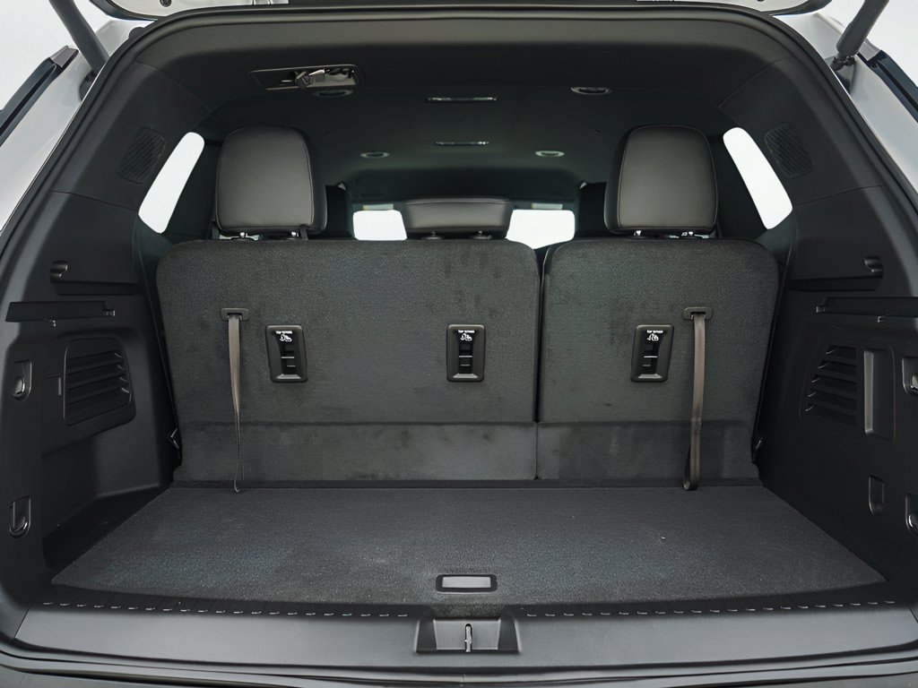 New 2026 GMC Acadia Elevation w/ Black Edition AWD/4WD image 8