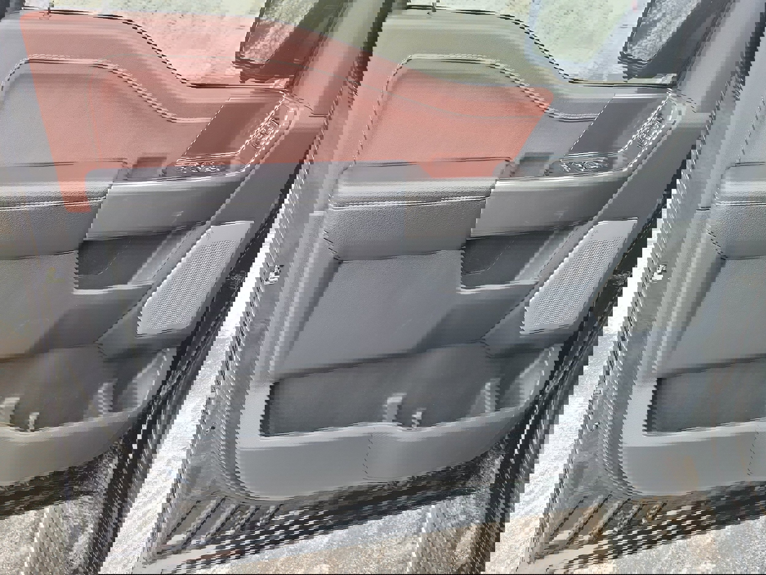 Certified 2023 Ford F150 Lariat w/ Equipment Group 502A High image 13