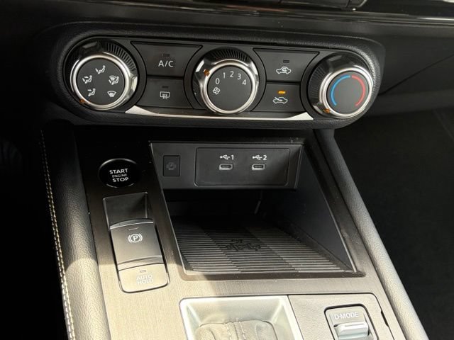 Certified 2025 Nissan Kicks SV AWD/4WD image 21
