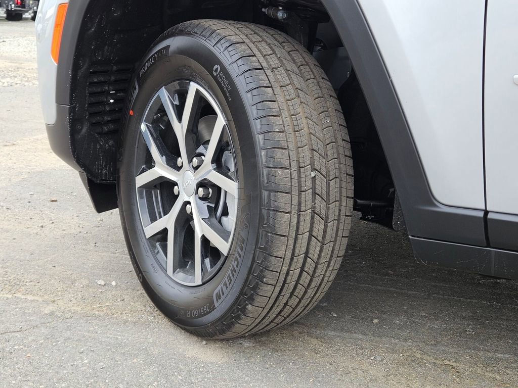 New 2025 Jeep Grand Cherokee Limited image 26