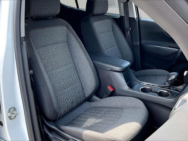Used 2024 Chevrolet Equinox LT FWD image 11