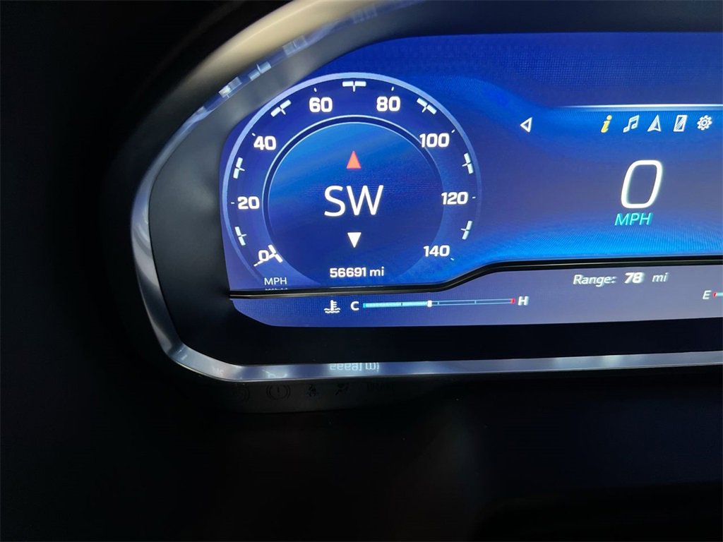 Used 2023 Chevrolet Tahoe Z71 w/ Luxury Package image 12