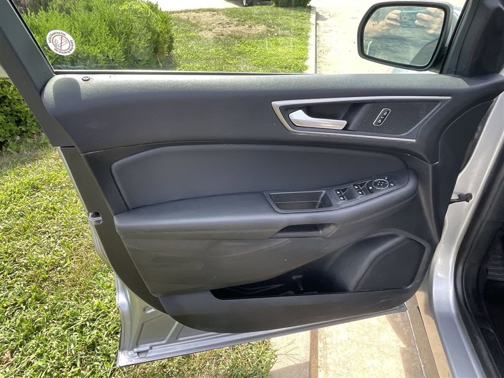 Used 2024 Ford Edge SEL image 22