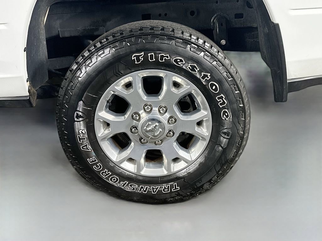 Used 2024 RAM 2500 Laramie image 34