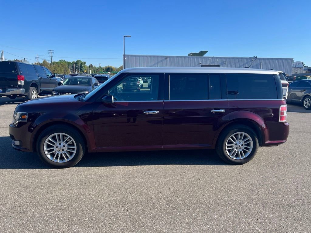 Used 2017 Ford Flex SEL w/ Equipment Group 202A FWD image 2