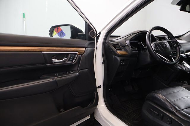 Used 2017 Honda CR-V Touring image 8