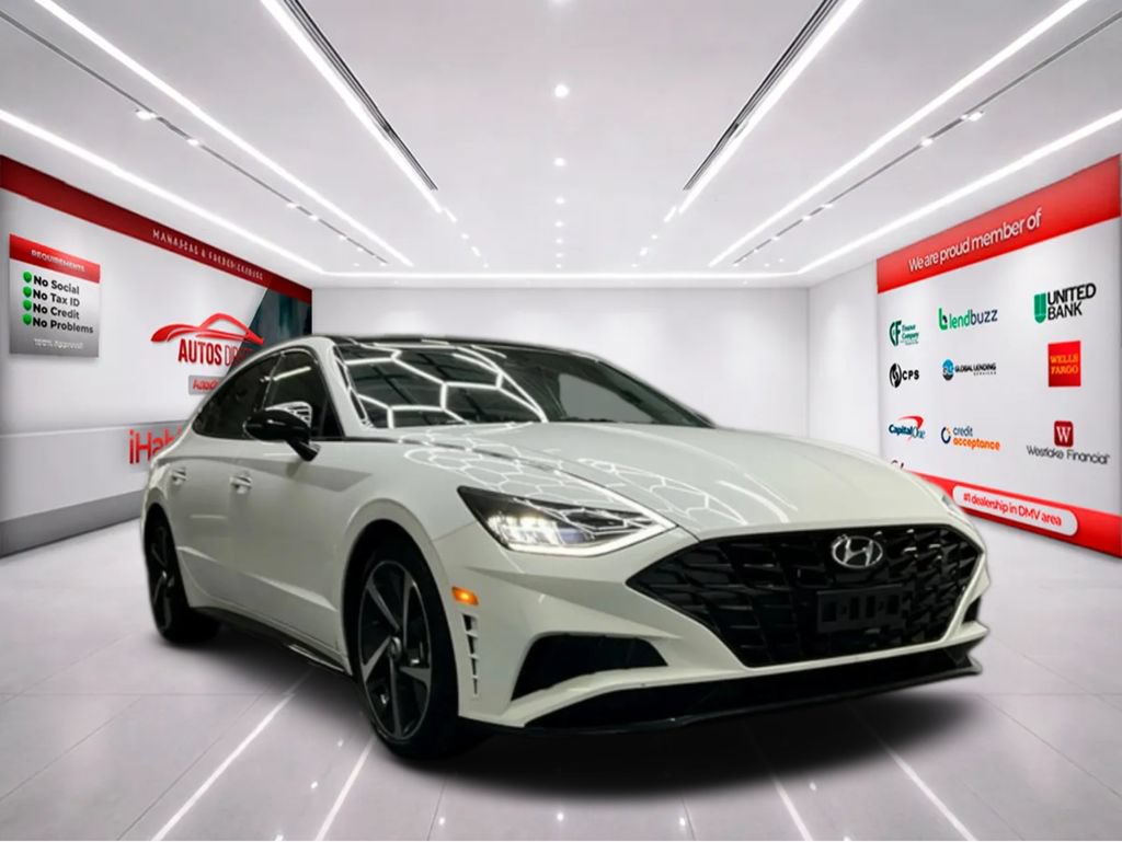 Used 2023 Hyundai Sonata SEL Plus FWD image 2