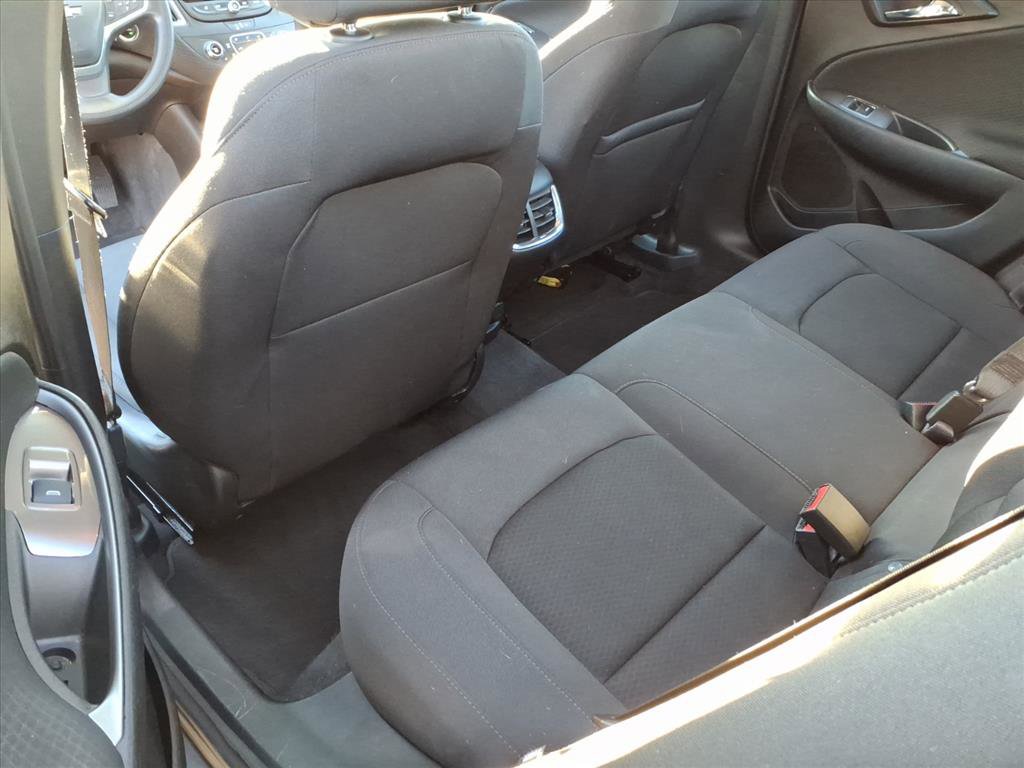 Used 2023 Chevrolet Malibu LT image 33