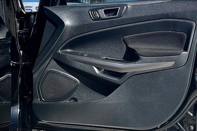 Used 2020 Ford EcoSport SE image 25