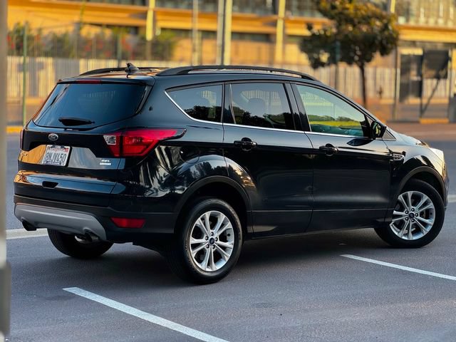 Used 2019 Ford Escape SEL FWD image 17