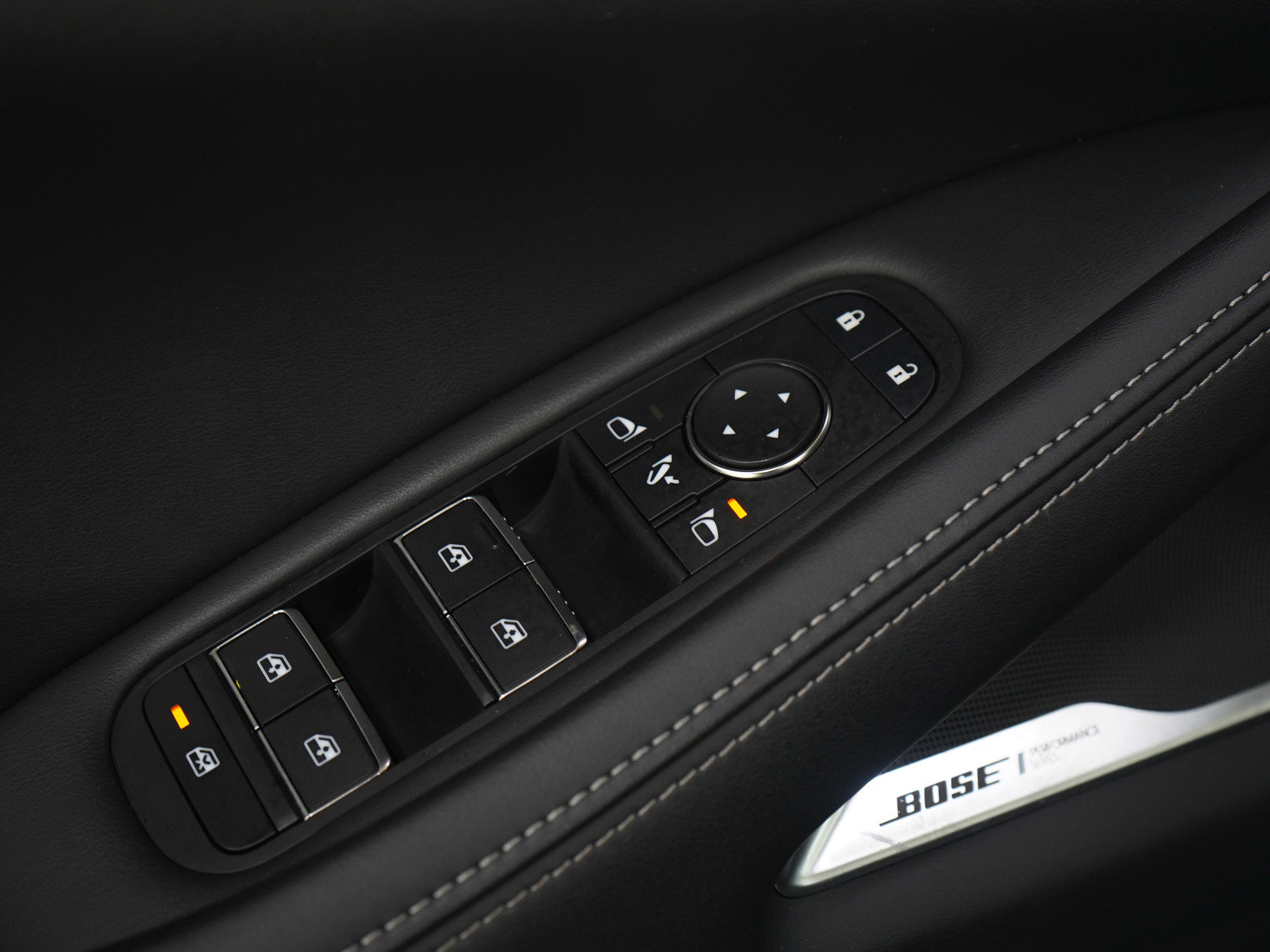 Used 2024 INFINITI QX60 Sensory AWD/4WD image 25