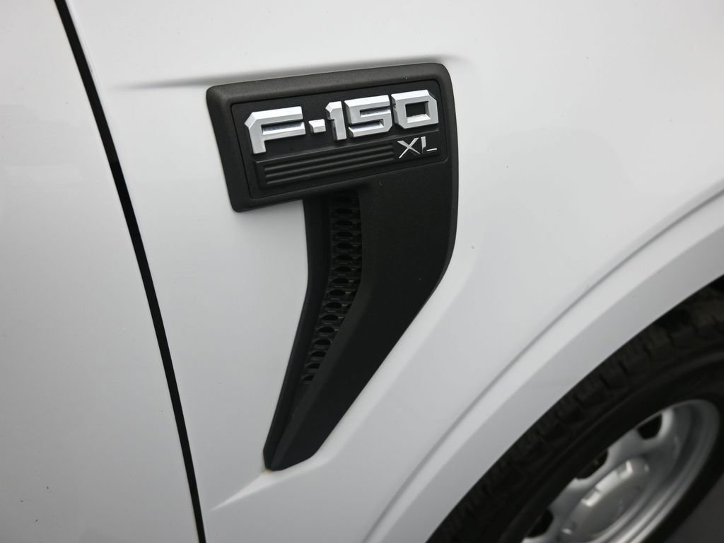 Used 2022 Ford F150 XL w/ Equipment Group 101A High RWD image 14