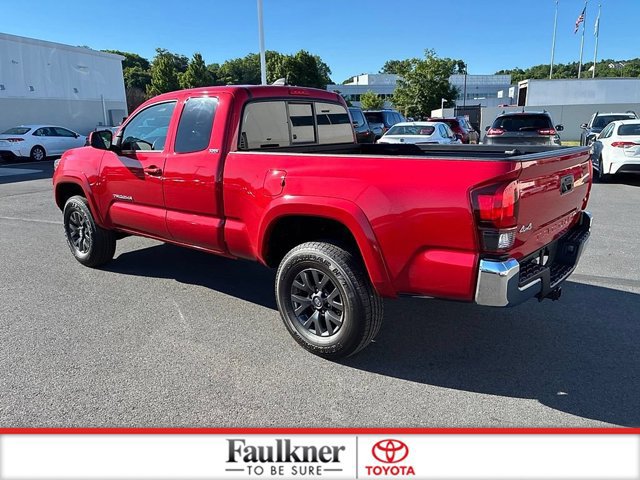 Certified 2023 Toyota Tacoma SR5 AWD/4WD image 15