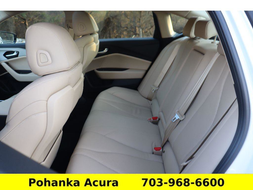 Certified 2025 Acura TLX w/ Technology Package image 29