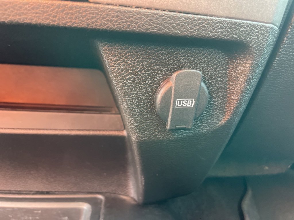 Used 2018 RAM 2500 Tradesman w/ Chrome Appearance Group image 22