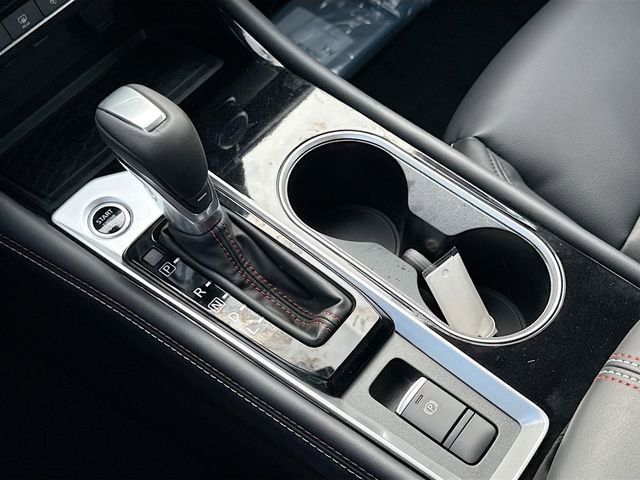 New 2025 Nissan Altima 2.5 SR w/ SR Premium Package image 12