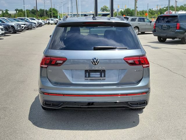 Used 2024 Volkswagen Tiguan SE R-Line AWD/4WD image 5