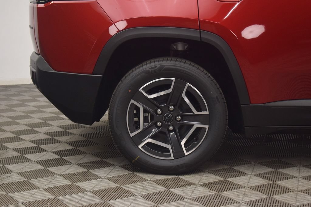 New 2026 Jeep Cherokee Laredo AWD/4WD image 9