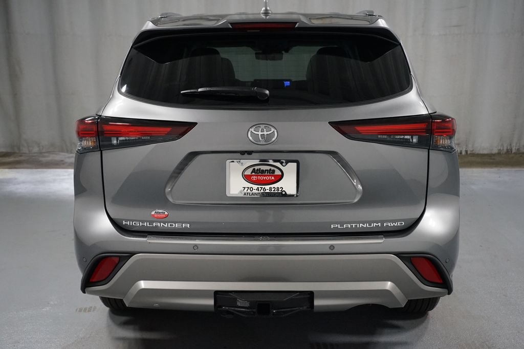 Certified 2026 Toyota Highlander Platinum AWD/4WD image 7
