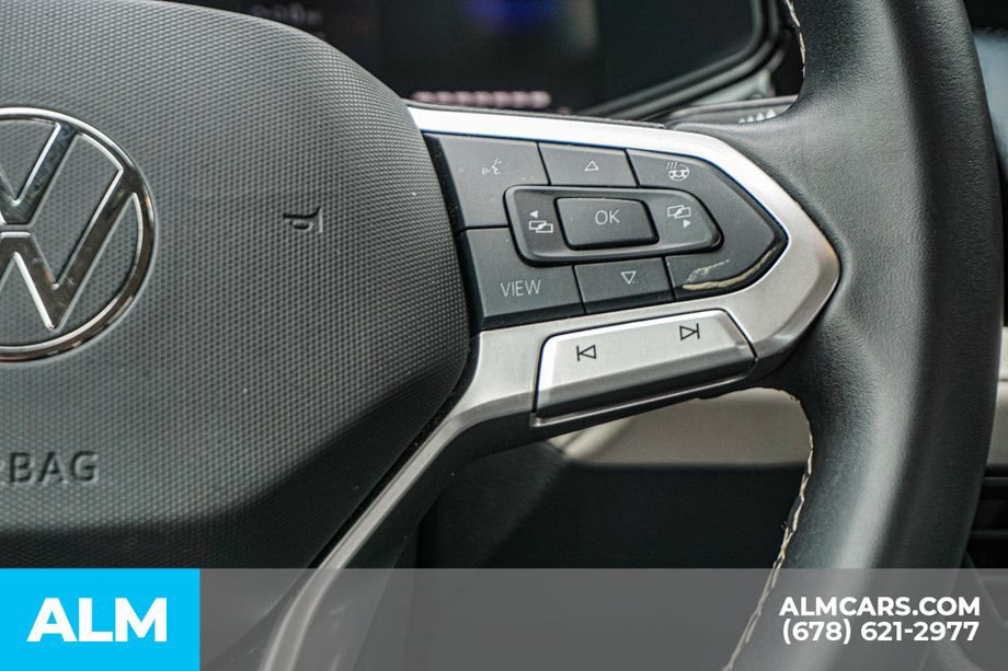 Used 2025 Volkswagen Taos S FWD image 29