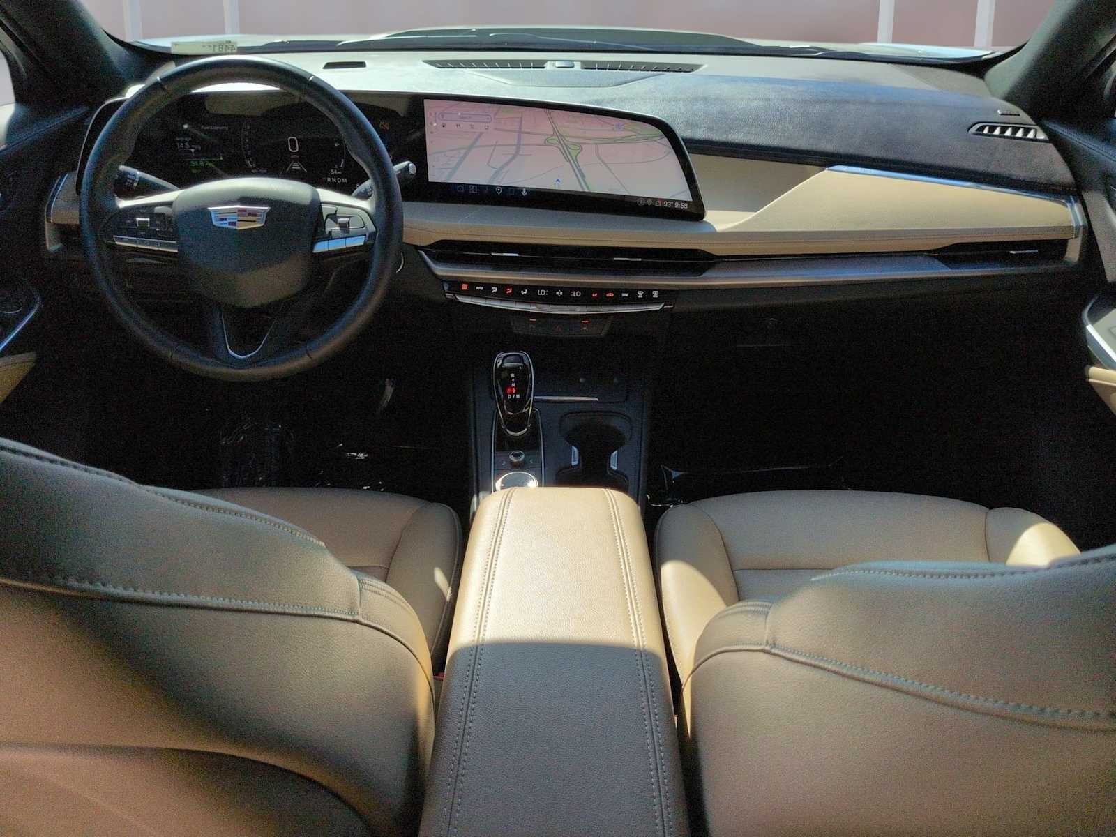 Certified 2024 Cadillac XT4 Luxury FWD image 13