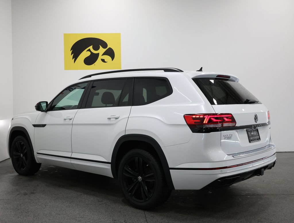 Certified 2023 Volkswagen Atlas SEL R-Line AWD/4WD image 9