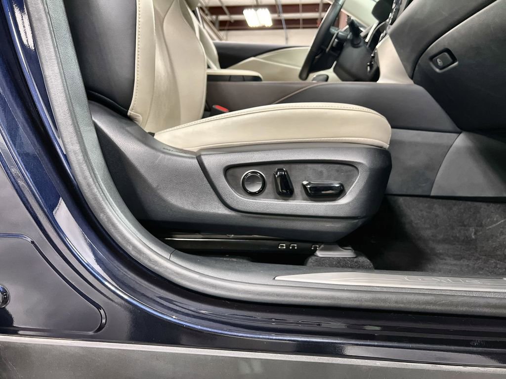 Used 2023 Lexus RX 350 Premium Plus w/ Cold Area Package image 32