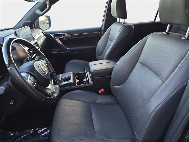 Used 2023 Lexus GX 460 Premium w/ Premium Plus Package image 18