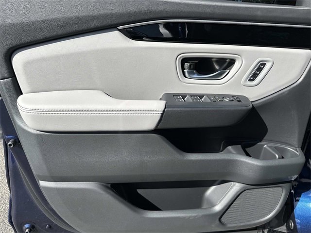 New 2025 Honda Pilot EX-L image 18