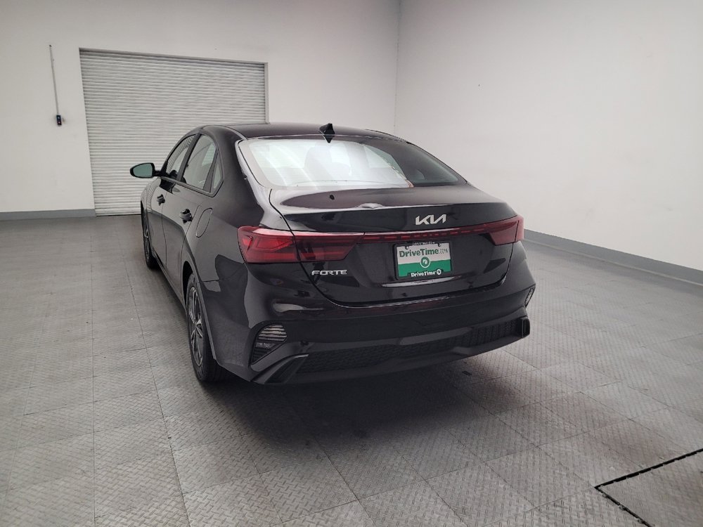 Used 2023 Kia Forte LXS image 6
