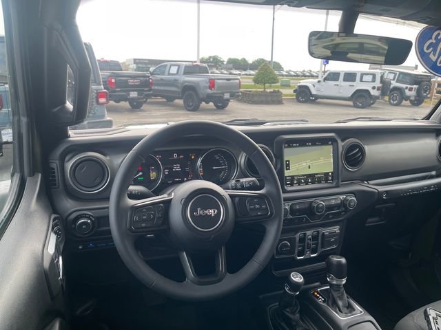 Used 2023 Jeep Wrangler Unlimited w/ 8.4" Radio Group AWD/4WD image 20