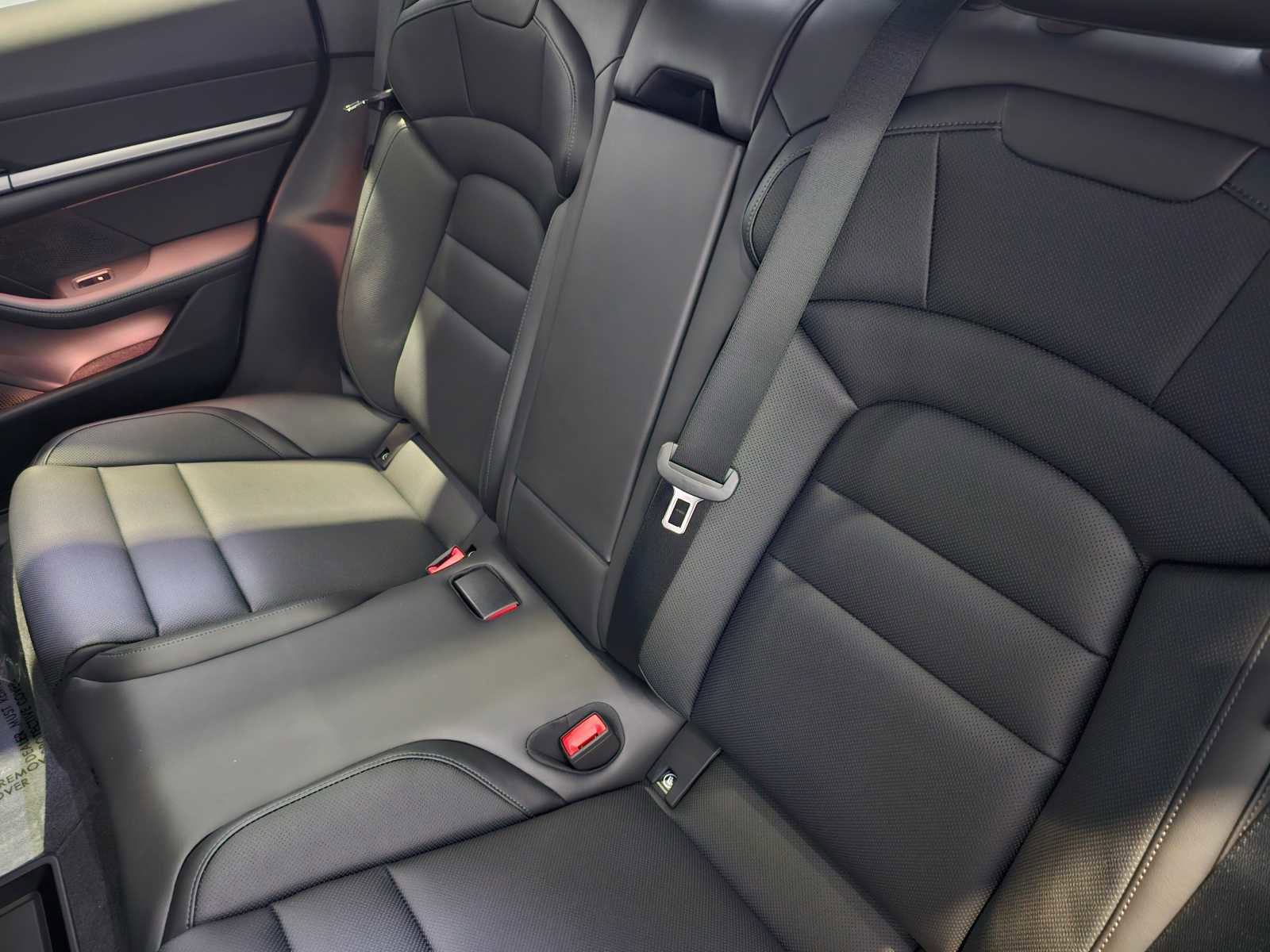 New 2025 Porsche Taycan image 20