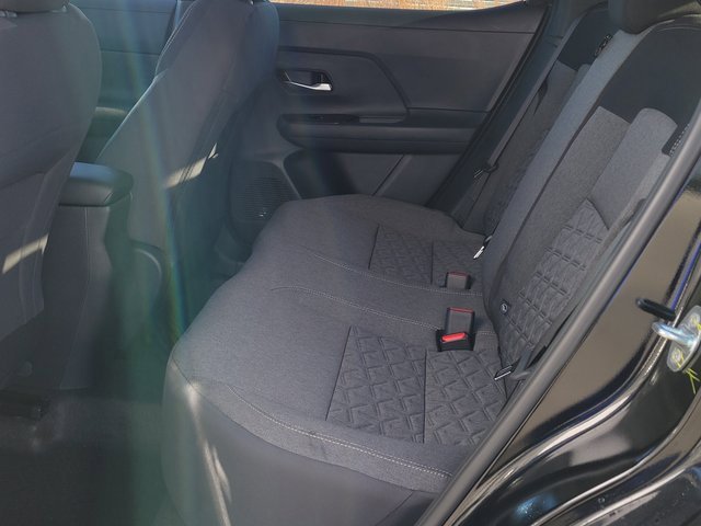 New 2026 Nissan Kicks SV w/ SV Premium Package image 7