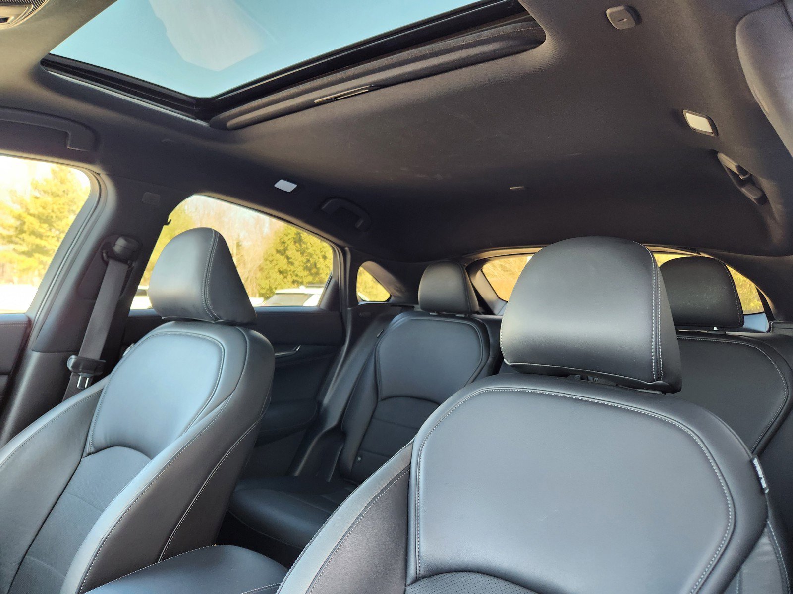 Used 2023 INFINITI QX55 Essential w/ Accent Package image 11