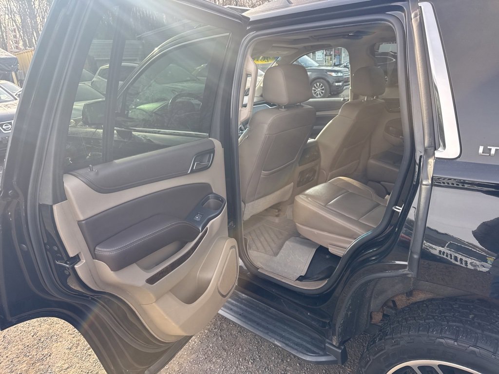 Used 2018 Chevrolet Tahoe LT image 34