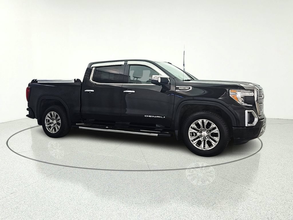Used 2021 GMC Sierra 1500 Denali w/ Driver Alert Package II AWD/4WD image 2