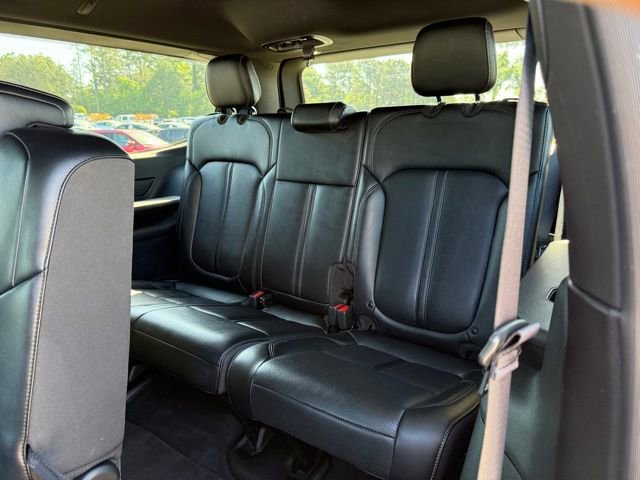 Used 2024 Jeep Wagoneer Series II w/ Flexible Seating Group AWD/4WD image 29