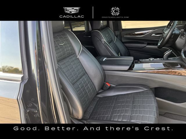 Used 2024 Cadillac Escalade Sport Platinum AWD/4WD image 23